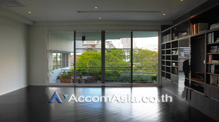  1  4 br Apartment for rent and sale in Sathorn ,Bangkok BTS Chong Nonsi at Private Low-Rise Residence Only 7 Units in Project 1415805