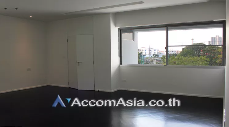 7  4 br Apartment For Rent in Sathorn ,Bangkok BTS Chong Nonsi at The Contemporary Living 1415805