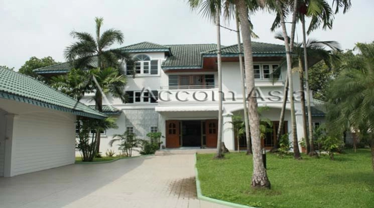  2  5 br House For Rent in Pattanakarn ,Bangkok BTS On Nut at Panya Pattanakarn Village 1815812