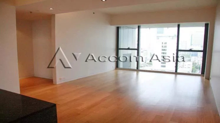 unit 2 Bedrooms  Condominium For Rent in Sathorn, Bangkok  near BTS Chong Nonsi - MRT Lumphini (1515828)