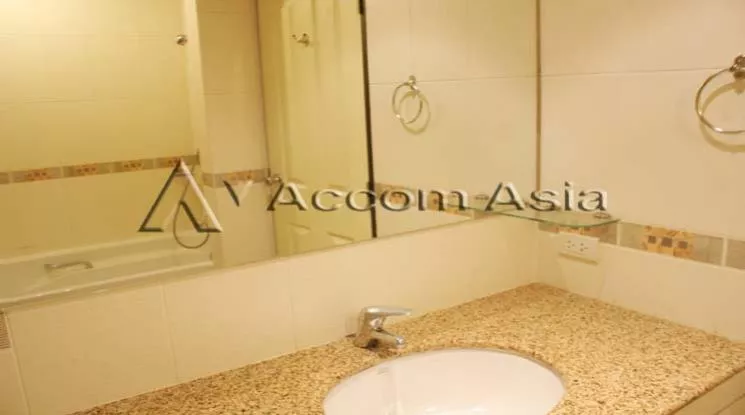 8  2 br Apartment For Rent in Sukhumvit ,Bangkok BTS Asok - MRT Sukhumvit at Easy to access BTS and MRT 1415832