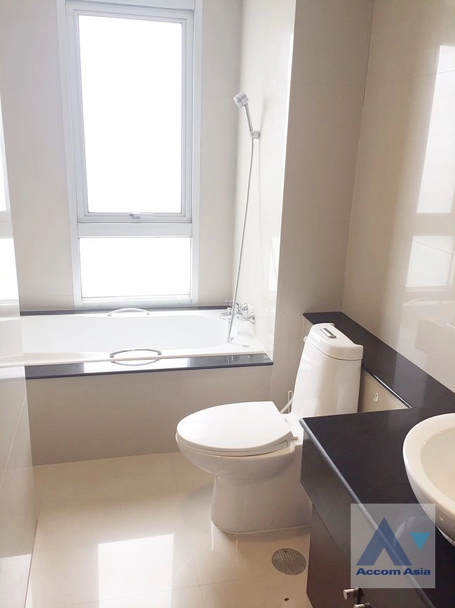 16  3 br Condominium For Rent in Sukhumvit ,Bangkok BTS Ekkamai at Nusasiri Grand Condo 1515877