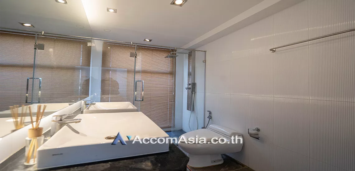17  4 br Condominium For Rent in Sukhumvit ,Bangkok BTS Nana at Inter Tower 1515899