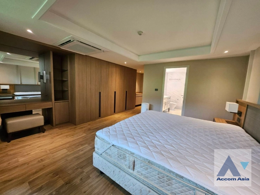 20  3 br Apartment For Rent in Sukhumvit ,Bangkok BTS Ekkamai at Classic contemporary 1415906