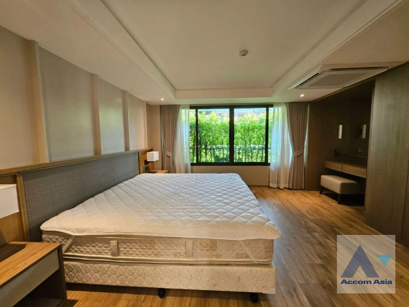 18  3 br Apartment For Rent in Sukhumvit ,Bangkok BTS Ekkamai at Classic contemporary 1415906