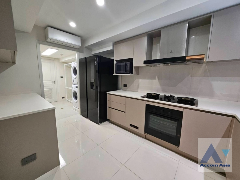 14  3 br Apartment For Rent in Sukhumvit ,Bangkok BTS Ekkamai at Classic contemporary 1415906