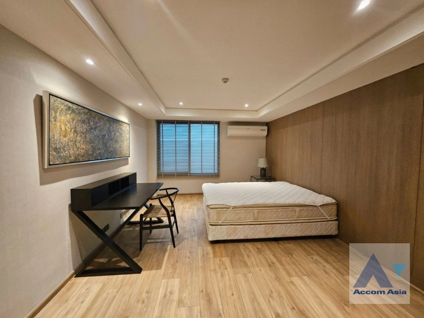 23  3 br Apartment For Rent in Sukhumvit ,Bangkok BTS Ekkamai at Classic contemporary 1415906