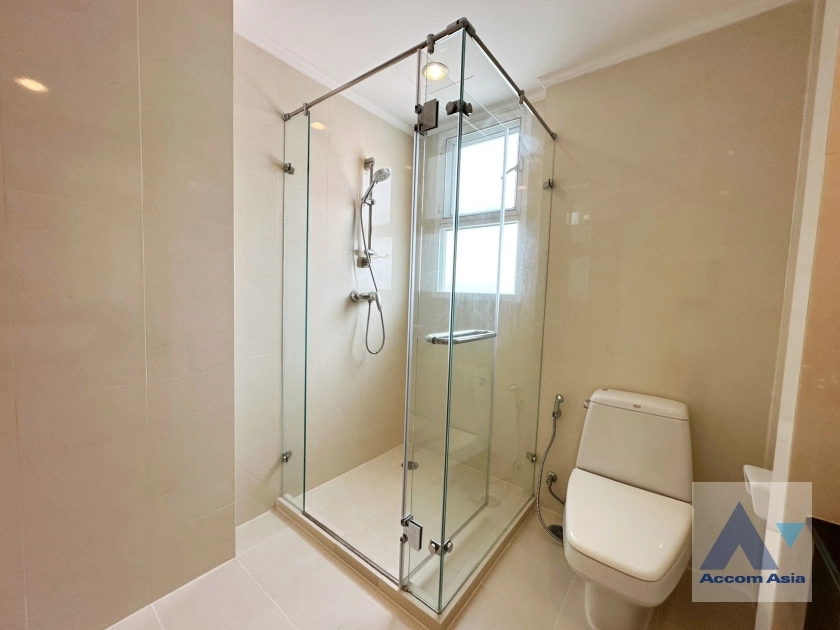 21  3 br Apartment For Rent in Sukhumvit ,Bangkok BTS Phrom Phong at Apartment with Top Facilities, Close to Emshere 1415922