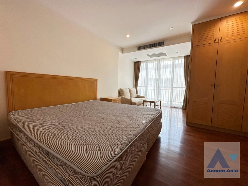11  3 br Apartment For Rent in Sukhumvit ,Bangkok BTS Phrom Phong at Apartment with Top Facilities, Close to Emshere 1415922