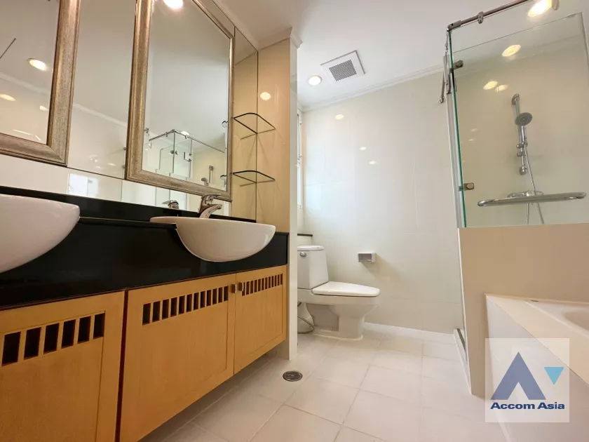 23  3 br Apartment For Rent in Sukhumvit ,Bangkok BTS Phrom Phong at High-quality facility 1415922