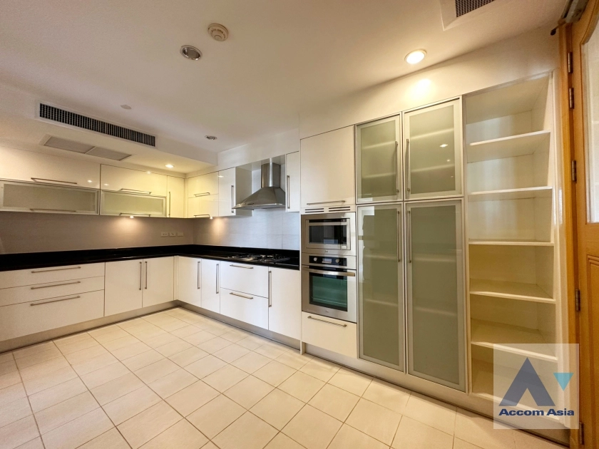 9  3 br Apartment For Rent in Sukhumvit ,Bangkok BTS Phrom Phong at Apartment with Top Facilities, Close to Emshere 1415922