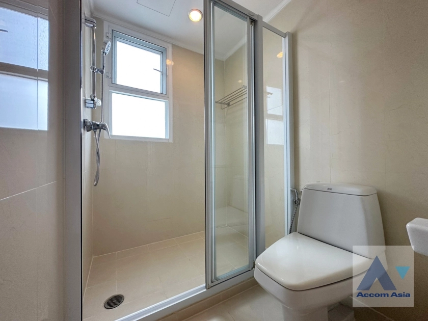 25  3 br Apartment For Rent in Sukhumvit ,Bangkok BTS Phrom Phong at Apartment with Top Facilities, Close to Emshere 1415922