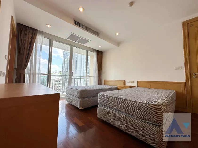 18  3 br Apartment For Rent in Sukhumvit ,Bangkok BTS Phrom Phong at High-quality facility 1415922