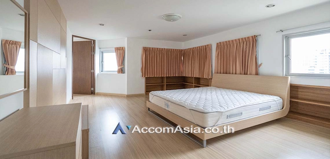 7  2 br Apartment For Rent in Sukhumvit ,Bangkok BTS Asok - MRT Sukhumvit at Private and Peaceful 1415925