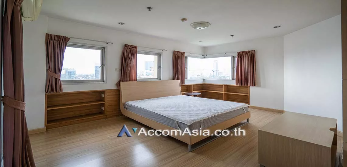 4  2 br Apartment For Rent in Sukhumvit ,Bangkok BTS Asok - MRT Sukhumvit at Private and Peaceful 1415926