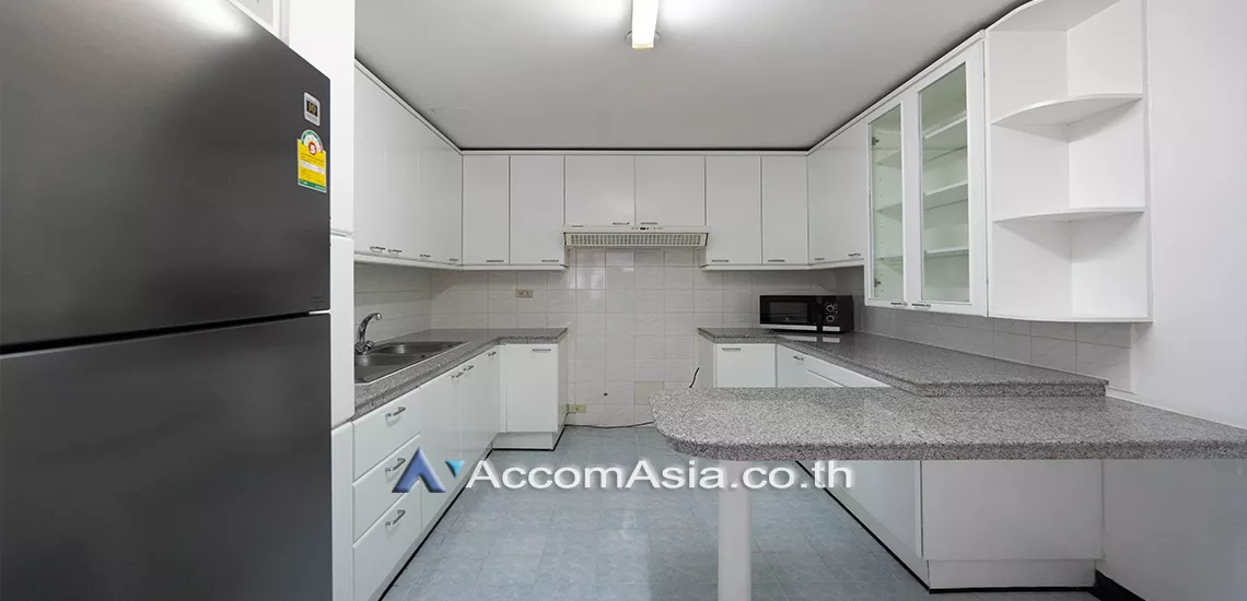Pet friendly |  2 Bedrooms  Apartment For Rent in Sukhumvit, Bangkok  near BTS Nana (1415928)