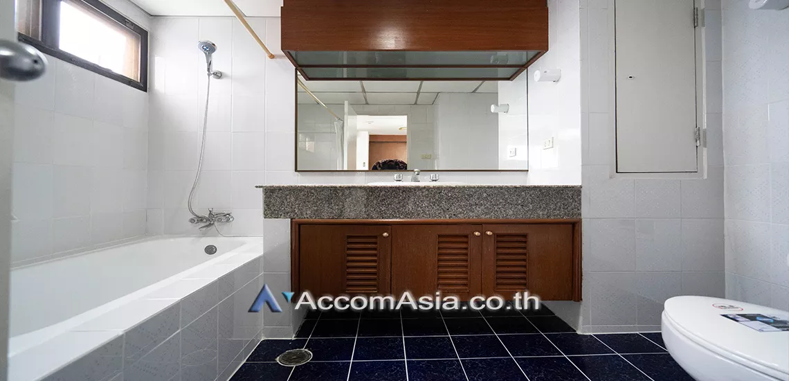 9  2 br Apartment For Rent in Sukhumvit ,Bangkok BTS Nana at Comfort high rise 1415928