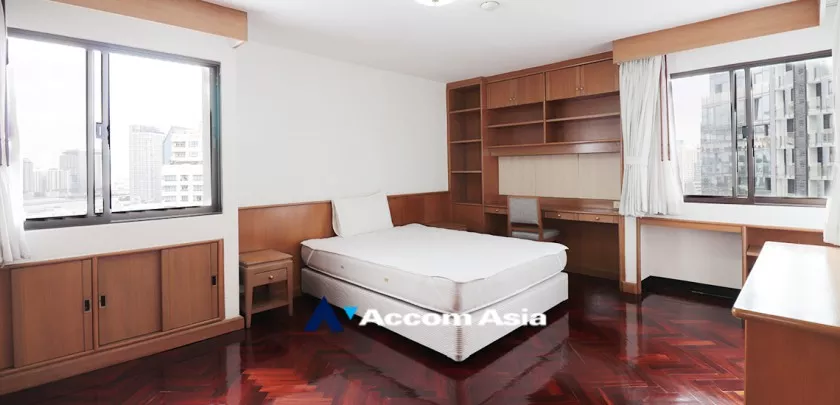 9  3 br Apartment For Rent in Sukhumvit ,Bangkok BTS Nana at Comfort high rise 1415929