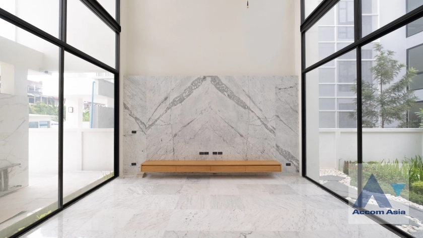 10  5 br House For Rent in Sukhumvit ,Bangkok BTS Phrom Phong 1715937