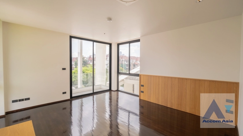 40  5 br House For Rent in Sukhumvit ,Bangkok BTS Phrom Phong 1715937