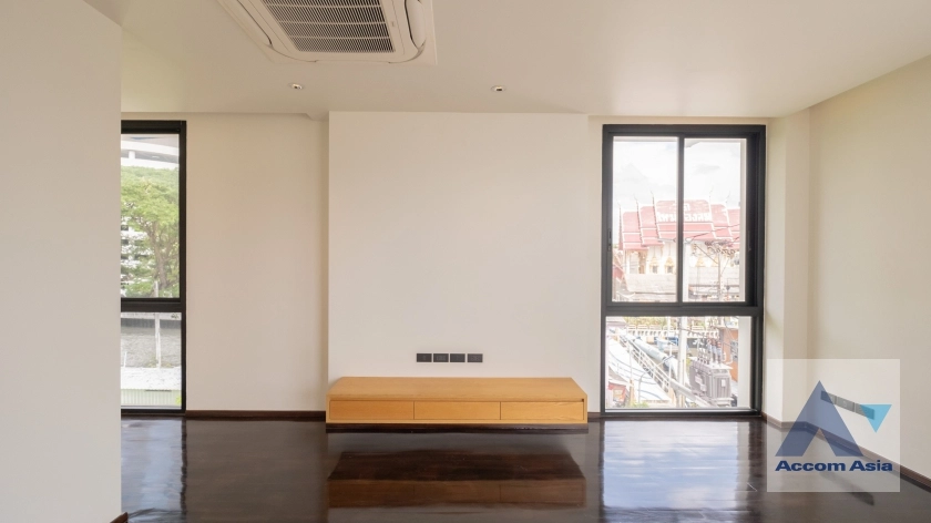 42  5 br House For Rent in Sukhumvit ,Bangkok BTS Phrom Phong 1715937