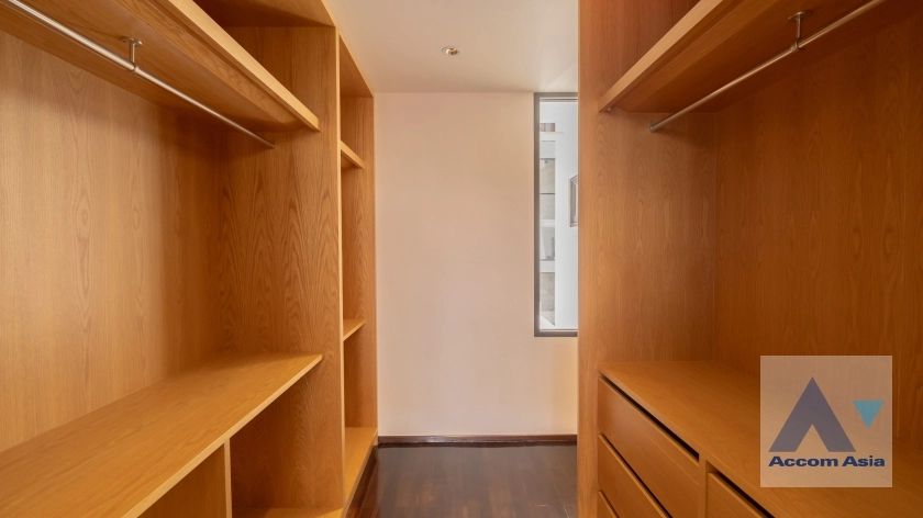 45  5 br House For Rent in Sukhumvit ,Bangkok BTS Phrom Phong 1715937