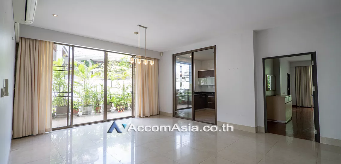 4  3 br Apartment For Rent in Sukhumvit ,Bangkok BTS Phrom Phong at Delightful and Homely atmosphere 1415939