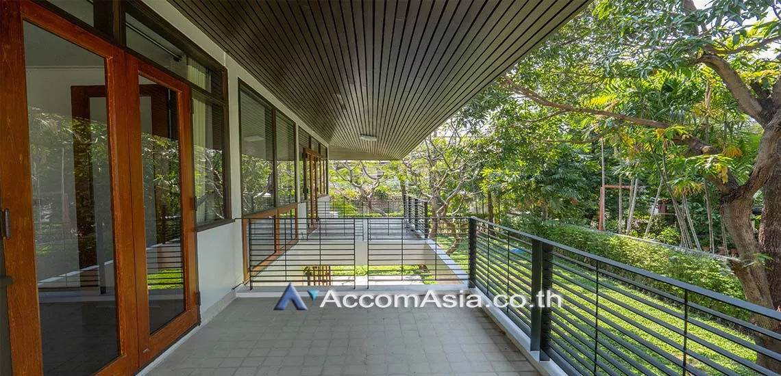 7  3 br House For Rent in Sathorn ,Bangkok BTS Chong Nonsi at Peaceful Compound 1915971