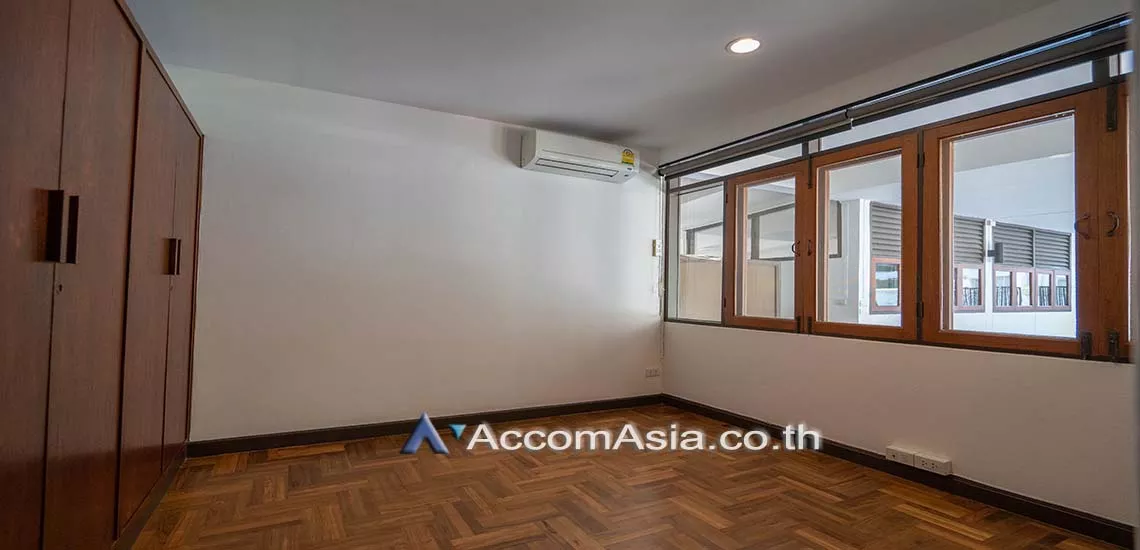 15  3 br House For Rent in Sathorn ,Bangkok BTS Chong Nonsi at Peaceful Compound 1915971