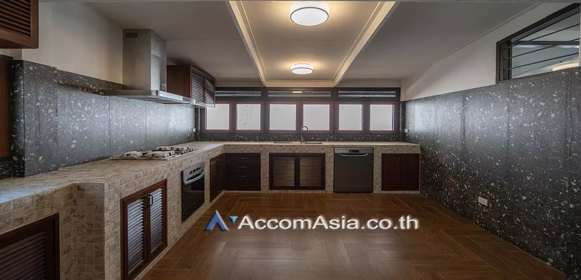 11  3 br House For Rent in Sathorn ,Bangkok BTS Chong Nonsi at Peaceful Compound 1915971