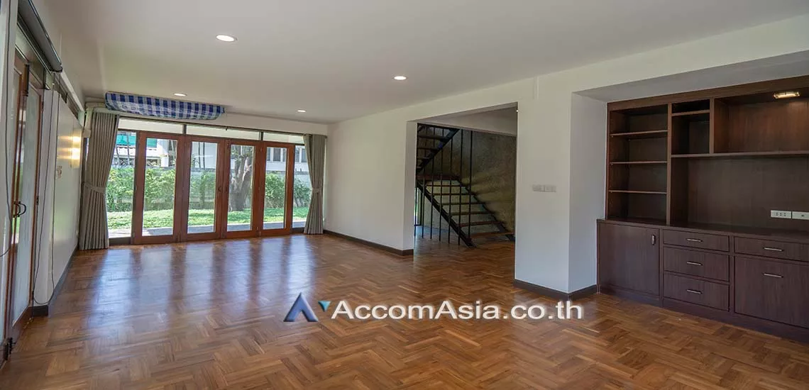 9  3 br House For Rent in Sathorn ,Bangkok BTS Chong Nonsi at Peaceful Compound 1915971