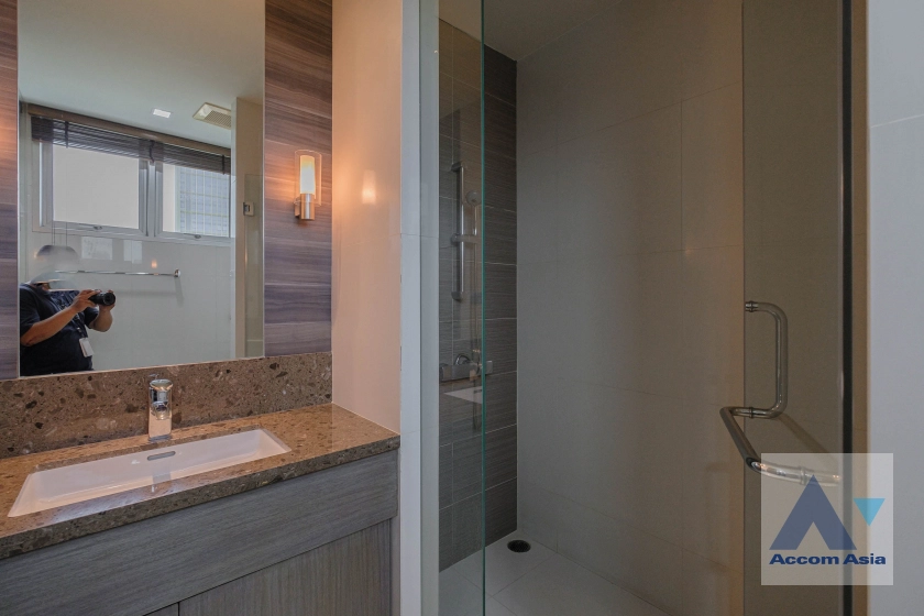 12  2 br Apartment For Rent in Sathorn ,Bangkok BRT Thanon Chan at Low Rise Residence 1415974