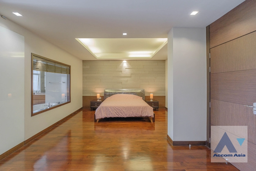 15  2 br Apartment For Rent in Sathorn ,Bangkok BRT Thanon Chan at Low Rise Residence 1415974