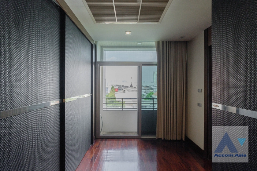 16  2 br Apartment For Rent in Sathorn ,Bangkok BRT Thanon Chan at Low Rise Residence 1415974