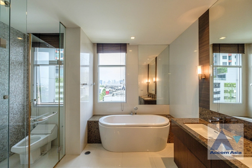 15  4 br Apartment For Rent in Sathorn ,Bangkok BRT Thanon Chan at Low Rise Residence 1415975