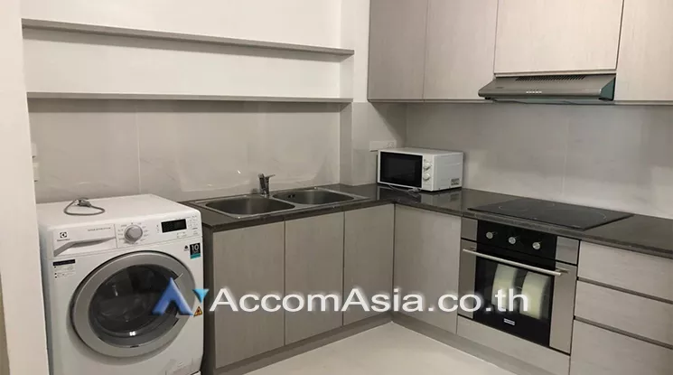  1  2 br Condominium For Rent in Ploenchit ,Bangkok BTS Chitlom at Baan Na Varang 1515986