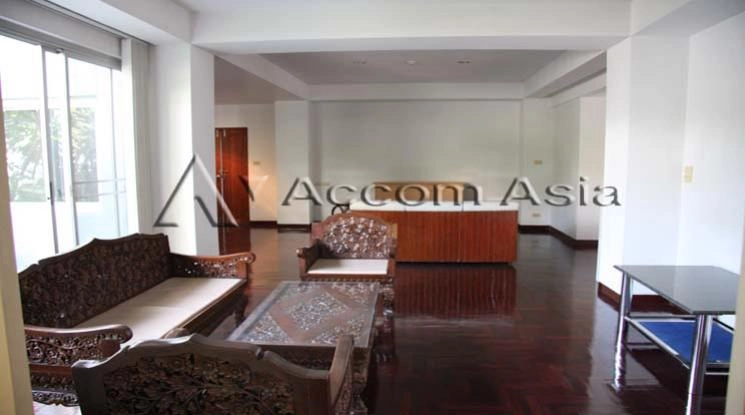  1  3 br Apartment For Rent in Sathorn ,Bangkok BTS Chong Nonsi at Low Rised Building 1416000