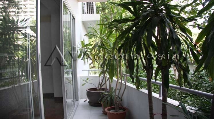 9  3 br Apartment For Rent in Sathorn ,Bangkok BTS Chong Nonsi at Low Rised Building 1416000