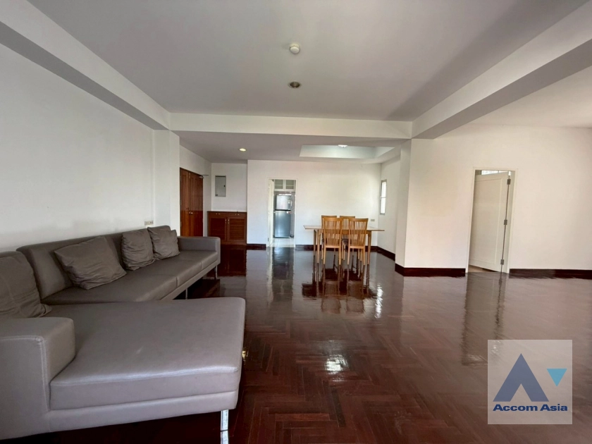 4  2 br Apartment For Rent in Sathorn ,Bangkok BTS Chong Nonsi at Low Rised Building 1416001