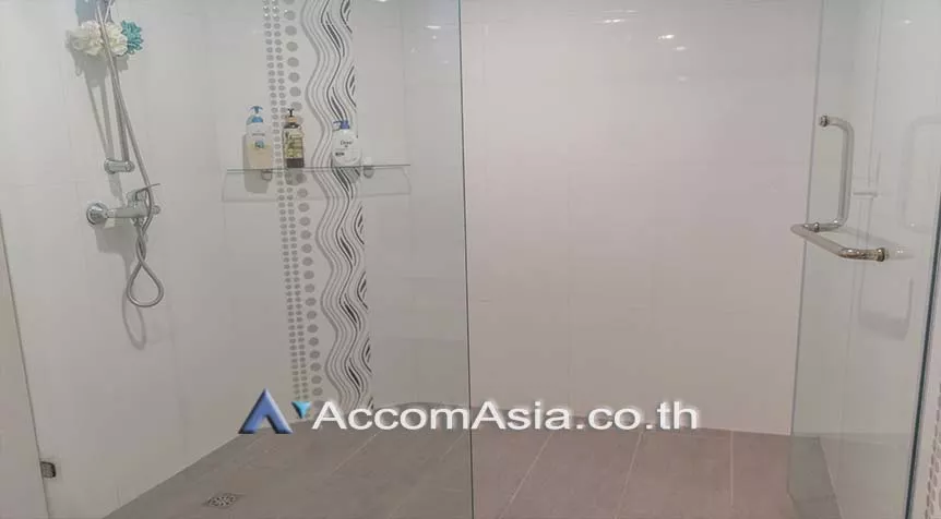 10  3 br Apartment For Rent in Sukhumvit ,Bangkok BTS Phrom Phong at A whole floor residence 1416019