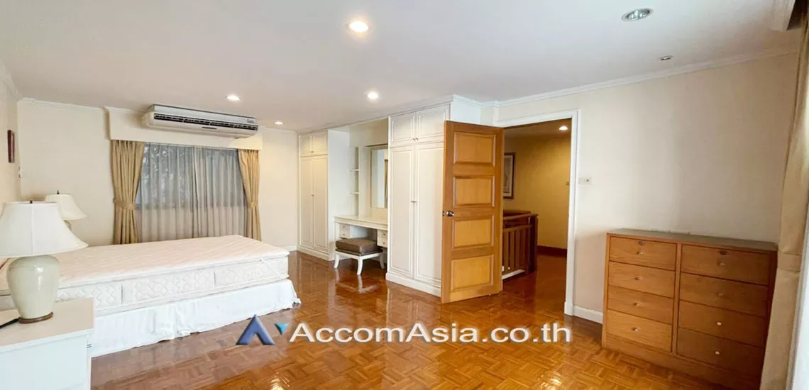 8  2 br Apartment For Rent in Sukhumvit ,Bangkok BTS Ekkamai at Classic contemporary 1816054