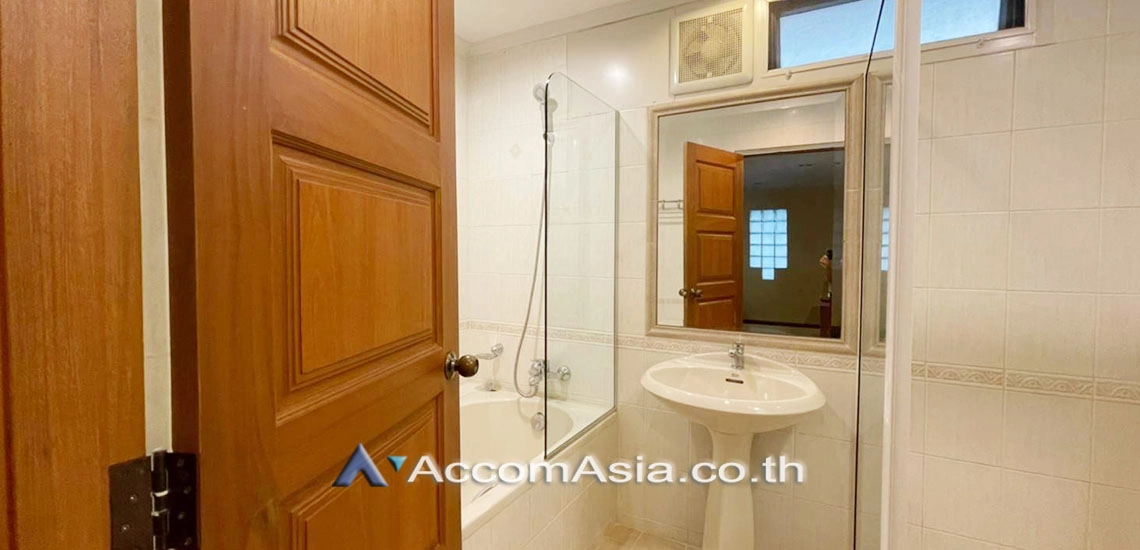 13  2 br Apartment for rent and sale in Sukhumvit ,Bangkok BTS Ekkamai at Classic contemporary 1816054