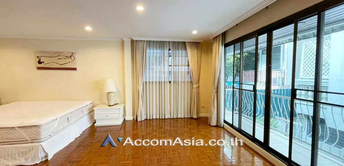 14  2 br Apartment For Rent in Sukhumvit ,Bangkok BTS Ekkamai at Classic contemporary 1816054