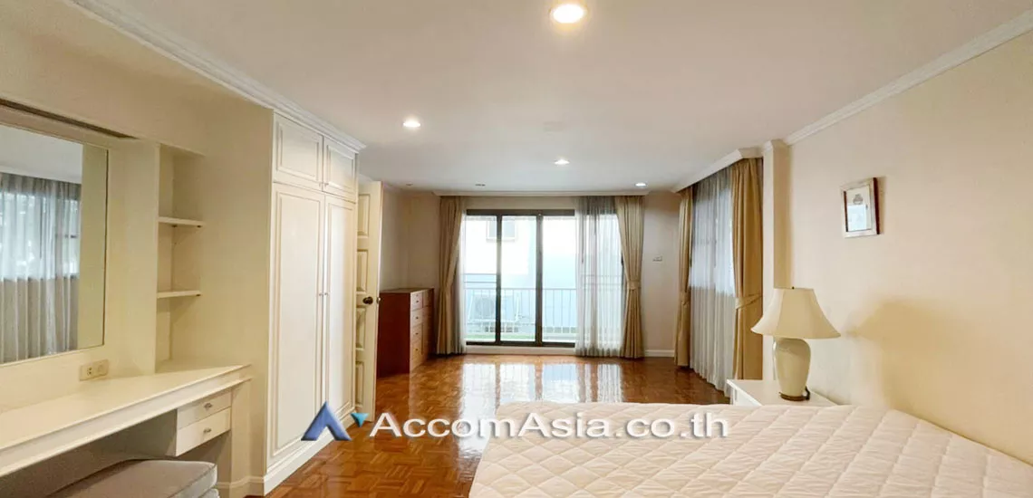 6  2 br Apartment For Rent in Sukhumvit ,Bangkok BTS Ekkamai at Classic contemporary 1816054