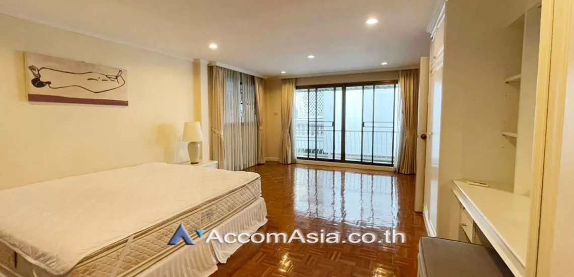 15  2 br Apartment For Rent in Sukhumvit ,Bangkok BTS Ekkamai at Classic contemporary 1816054
