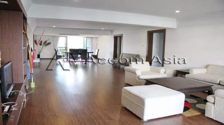 Penthouse, Pet friendly |  Family Apartment with Lake View Apartment  3 Bedroom for Rent MRT Sukhumvit in Sukhumvit Bangkok