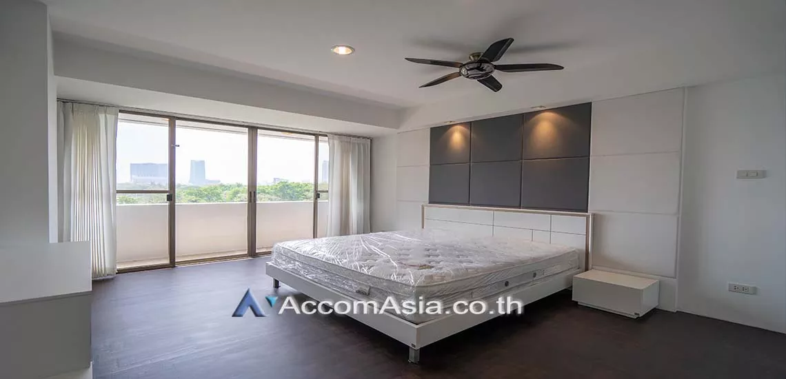 6  3 br Apartment For Rent in Sukhumvit ,Bangkok BTS Asok - MRT Sukhumvit at Family Apartment with Lake View 1416080