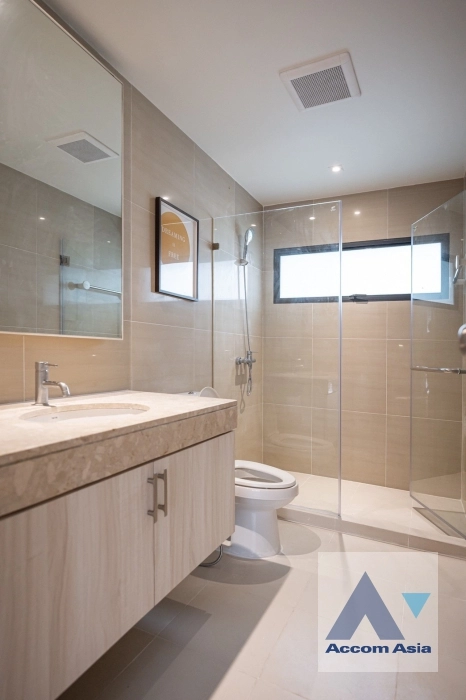 12  2 br Condominium for rent and sale in Ploenchit ,Bangkok BTS Ratchadamri at Noble Ambience Sarasin 1516104