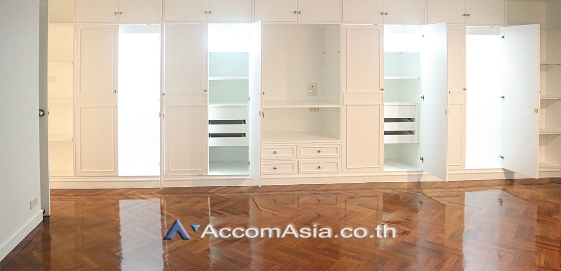 4  3 br Apartment For Rent in Sukhumvit ,Bangkok BTS Asok - MRT Sukhumvit at Perfect for family 1416145
