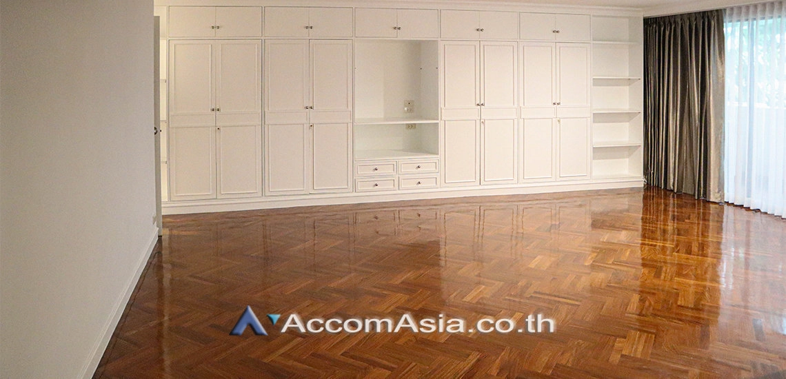 unitPet friendly |  3 Bedrooms  Apartment For Rent in Sukhumvit, Bangkok  near BTS Asok - MRT Sukhumvit (1416145)